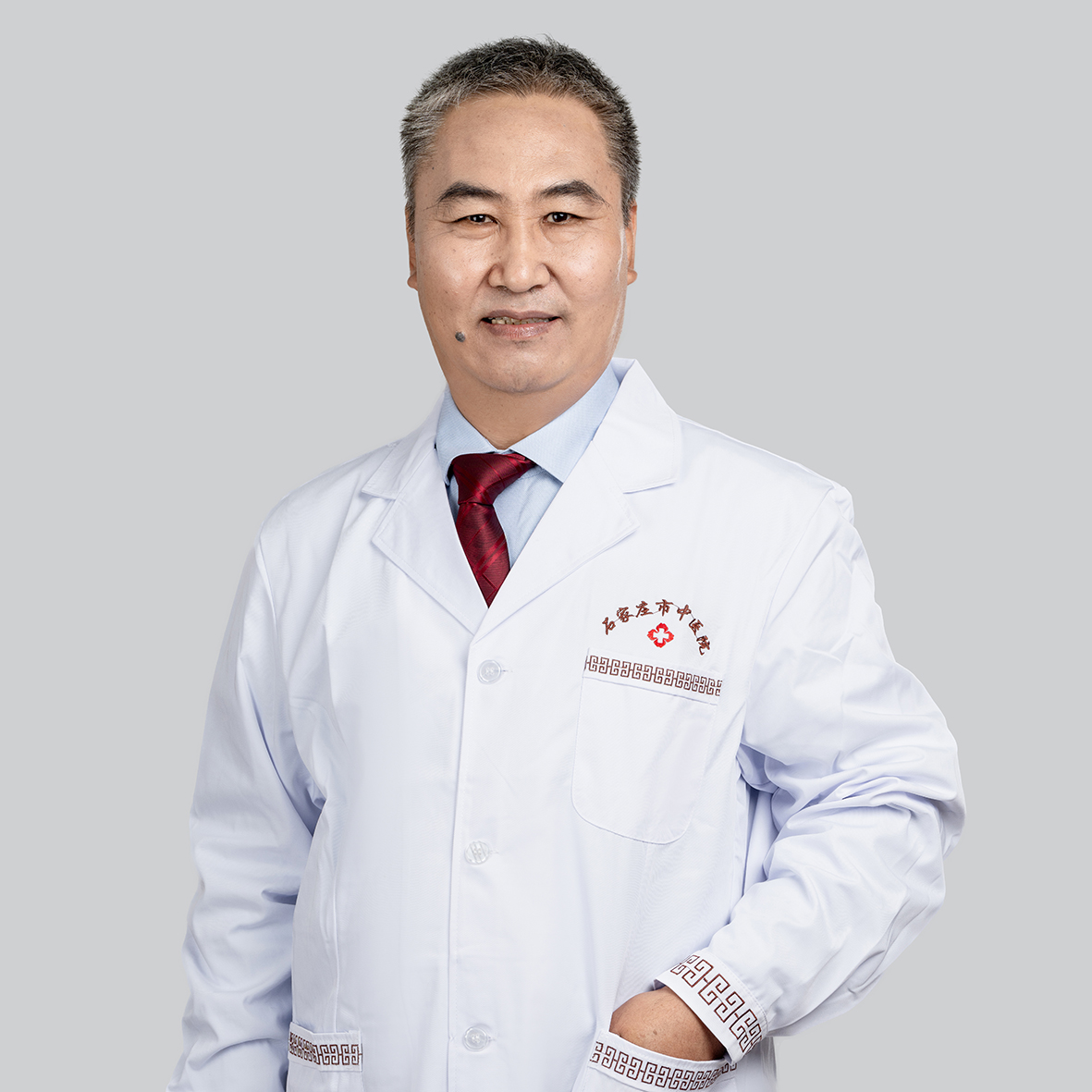 梁贵廷